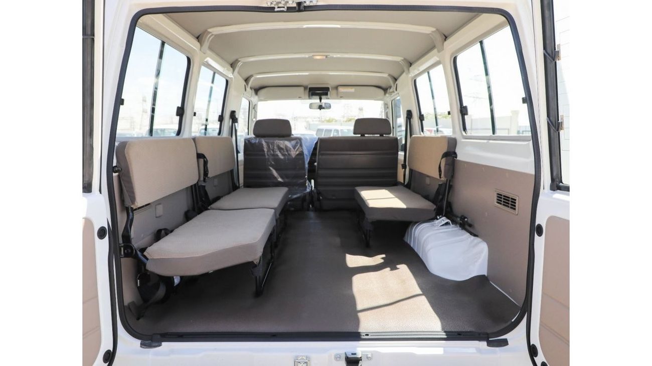 Toyota Land Cruiser 70 LC78 T/DSL- E./4WD/Manual. For Export