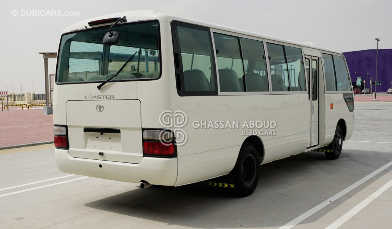 Toyota Coaster Certified Vehicle with Delivery option; Coaster(GCC Specs) in Good Condition(Code : 4881)