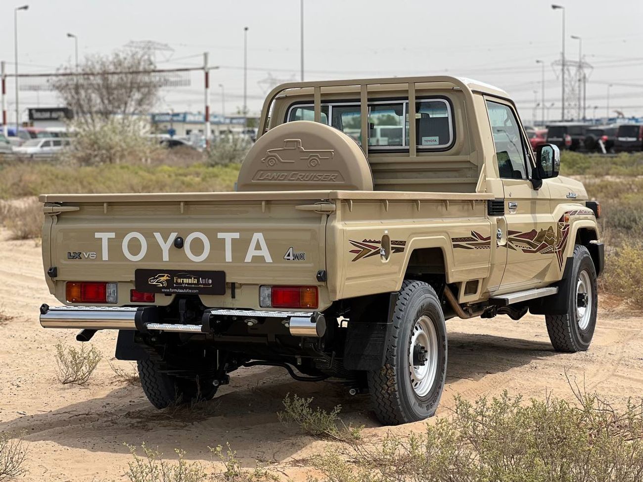 Toyota Land Cruiser Pick Up LC79 S/C 4.0L PTR A/T //2025// MID OPTION WITH WINCH , DIFF LOCK , DVD&BACK CAMERA , CRUISE CONTROL