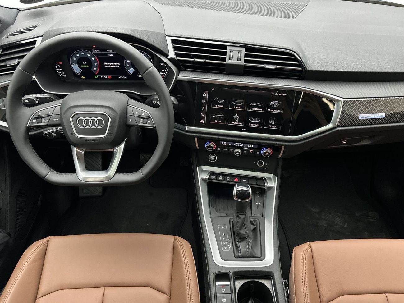 Audi Q3 Sportback 40 TFSI S Line 2.0L 4WD Q3 Sportback 40 TFSI quat 180hp S line (Ref# 1204805)