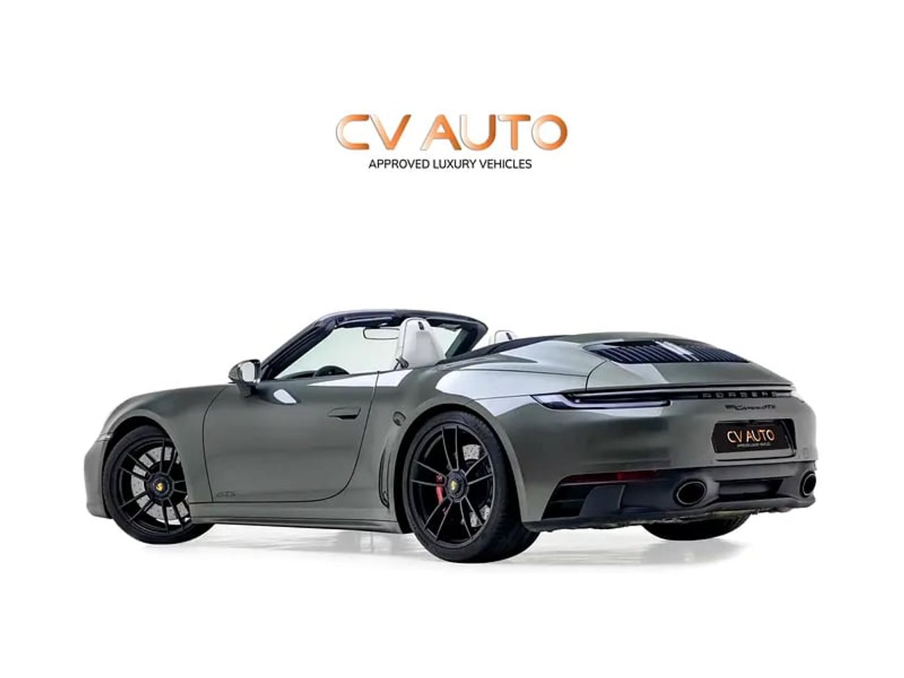 بورش 911 Carrera GTS 3.0L (450 HP) Convertible