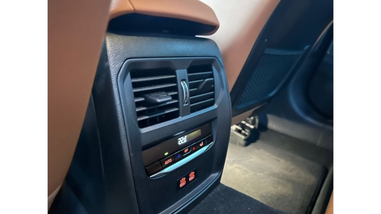 BMW 320i bmw 320i 2024 korea specs