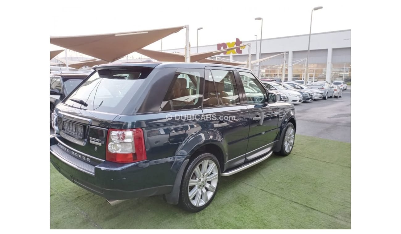 Land Rover Range Rover Sport Gulf model 2009, blue color, leather hatch, cruise control, alloy wheels and sensors in excellent co