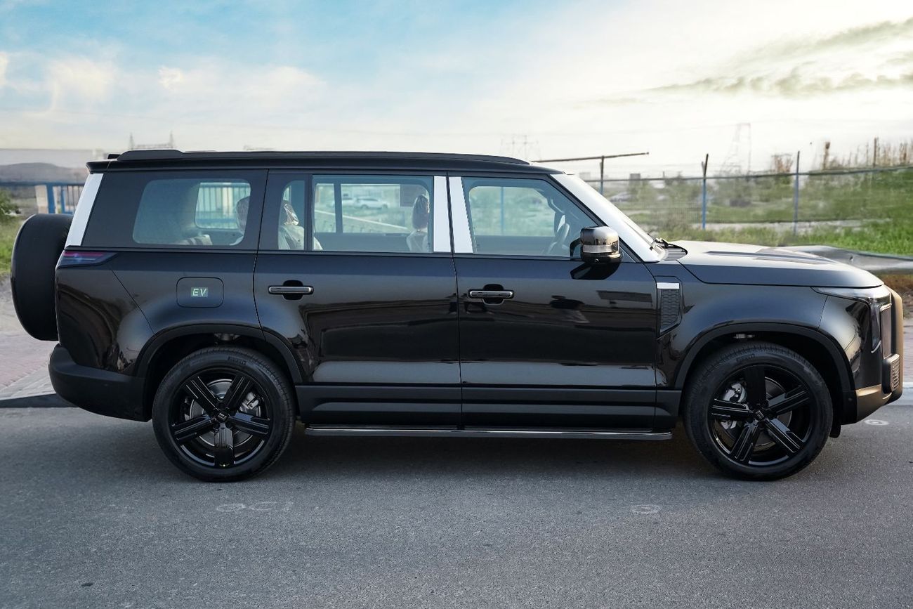 روكس 01 2026 ROX 01 VIP  Hybrid 6-Seaters GCC with 2 keys AWD 0Km