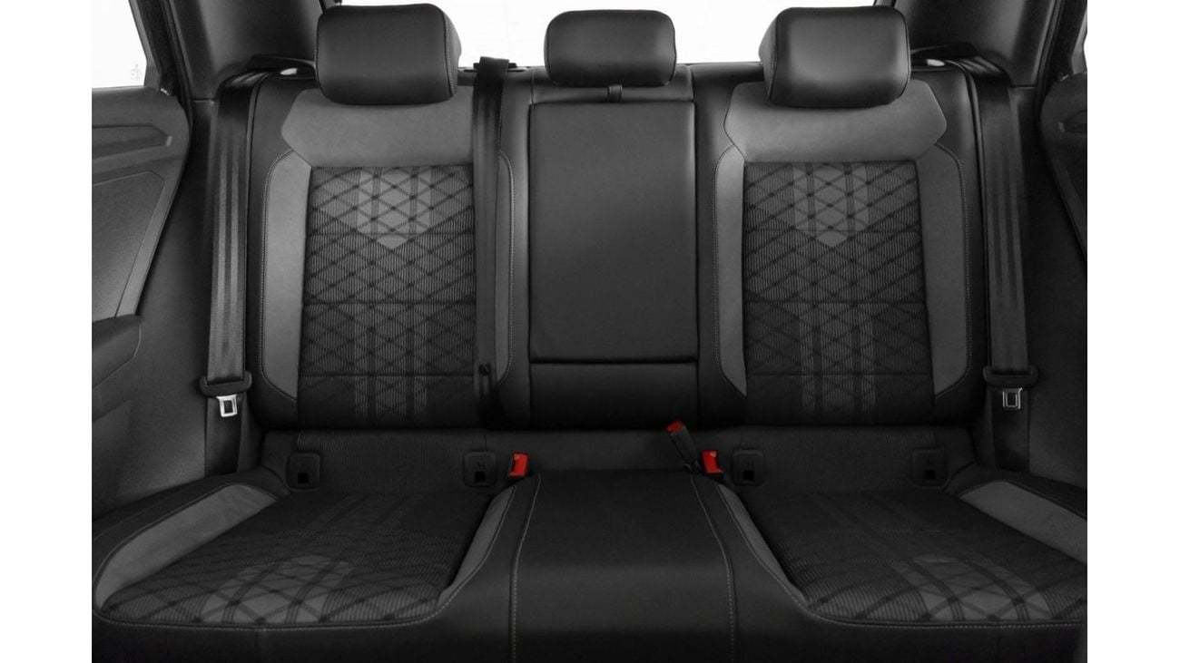 فولكس واجن T ROC 2023 Volkswagen T-Roc R-Line / Full Service History / Volkswagen Warranty