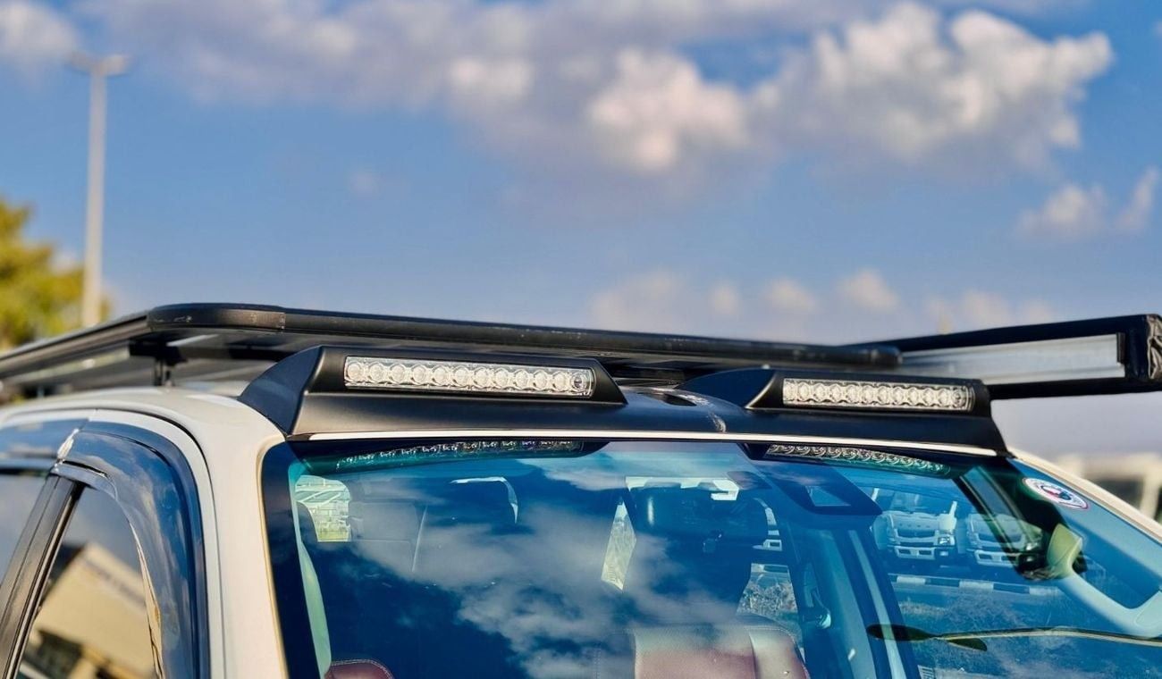 Toyota Fortuner PREMIUM BULL BAR WITH HEAVY FOCUSD LIGHTS | 2.8 DIESEL ENGINE | RHD