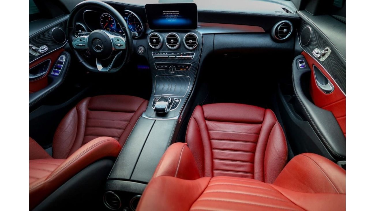 مرسيدس بنز C 200 بريميوم