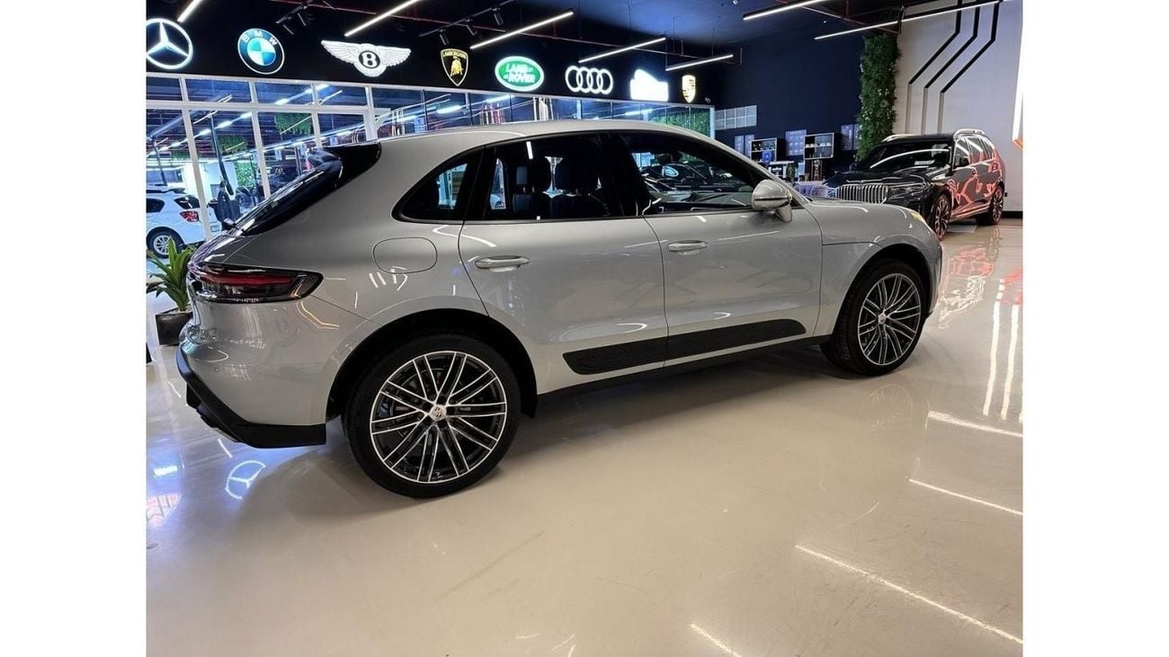 بورش ماكان Macan T 2024 GCC / Dealer Warranty