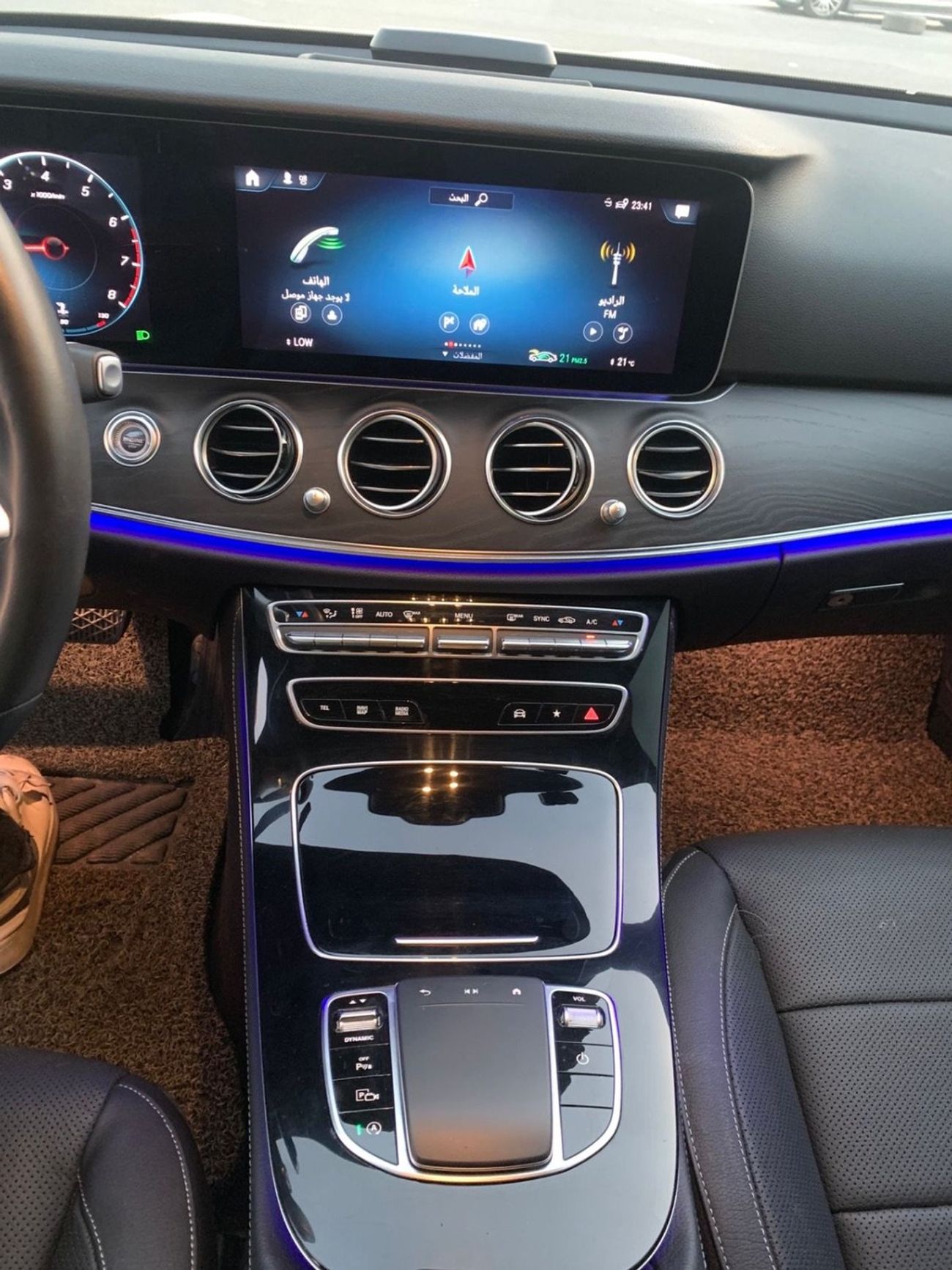 Mercedes-Benz E 250 Mercedes-Benz E250 V4 2.0L Model 2022 Price:150.000AED  Mileage:67.000 Km  Specifications: KORIAN Co