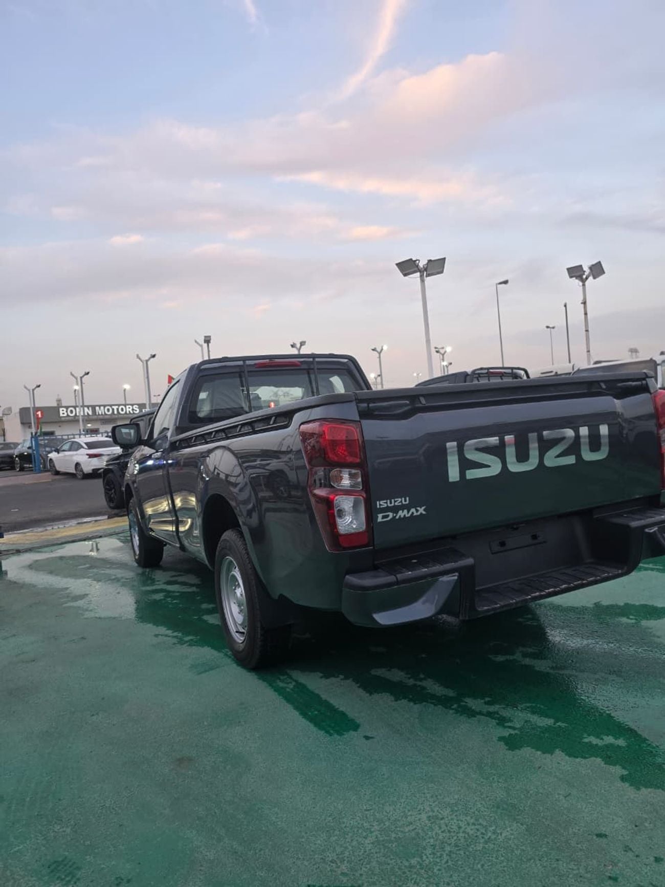 إيسوزو D ماكس Isuzu D-MAX Single Cab 1.9 Diesel 2026 – غمارة واحدة | 1.9 ديزل | أوتوماتيك | رمادي