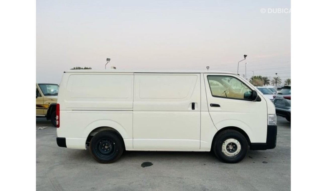 Toyota Hiace Toyota Hiace Delivery VAN 2.5L Diesel M/T