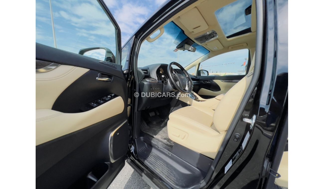 Toyota Alphard TOYOTA ALPHARD FULL OPTIONS 2021 MODEL 7SEATER DUBAI RTA PASSED