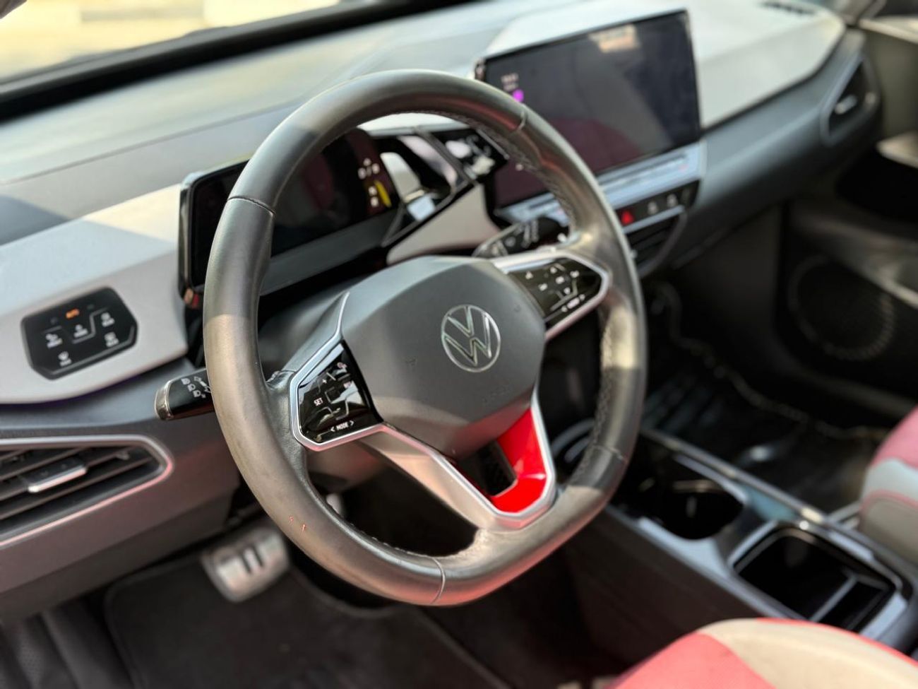 Volkswagen ID.3 VOLKSWAGEN ID.3 PRO 2022 PURE CHINES SPECS PERFECT CONDITION