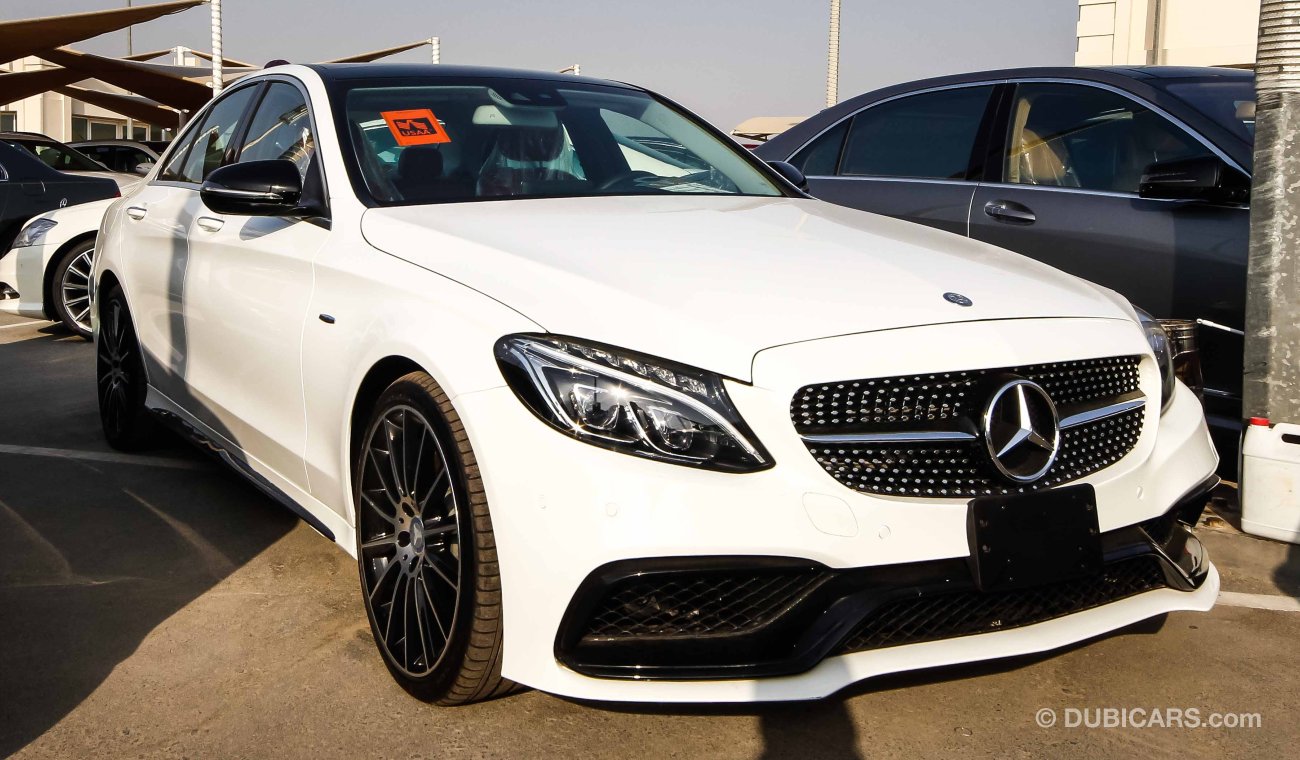 مرسيدس بنز C 300 with C63 body kit