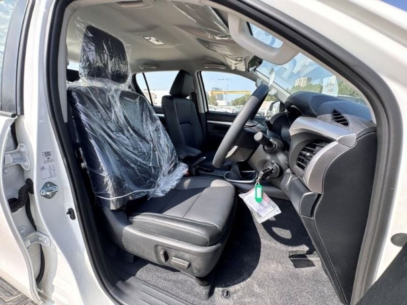 تويوتا هيلوكس 2025 Toyota Hilux D/C 4X4 2.4D MT BRAND NEW 0KM