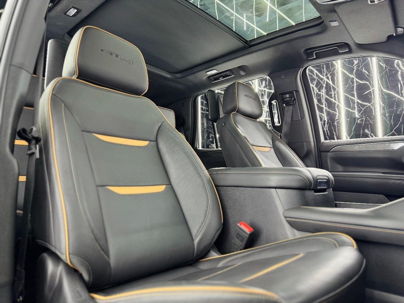 GMC Yukon 2024 GMC Yukon AT4, GMC Warranty, 10 Years Engine Warranty, Just Been Serviced, 8 Seater, GCC