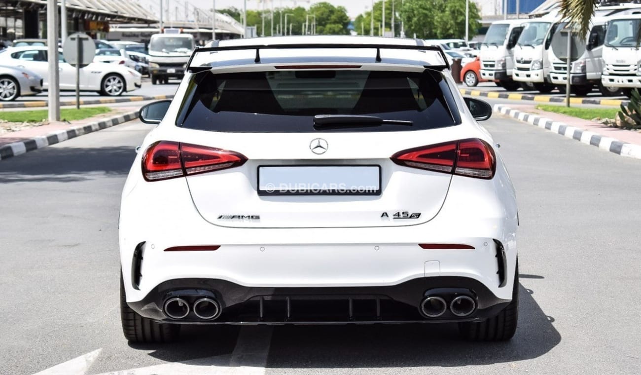 مرسيدس بنز A 45 AMG S Turbo 4MATIC.  Local Registration + 10%