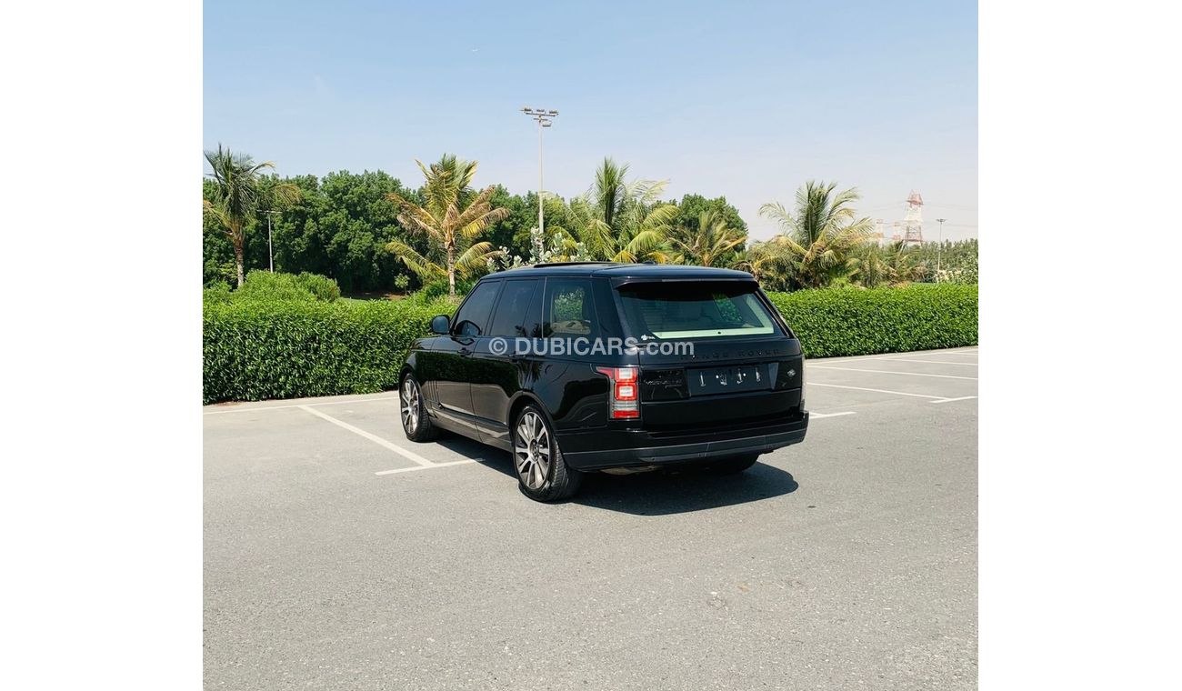 Used Land Rover Range Rover Sport 2014 for sale in Dubai - 555102