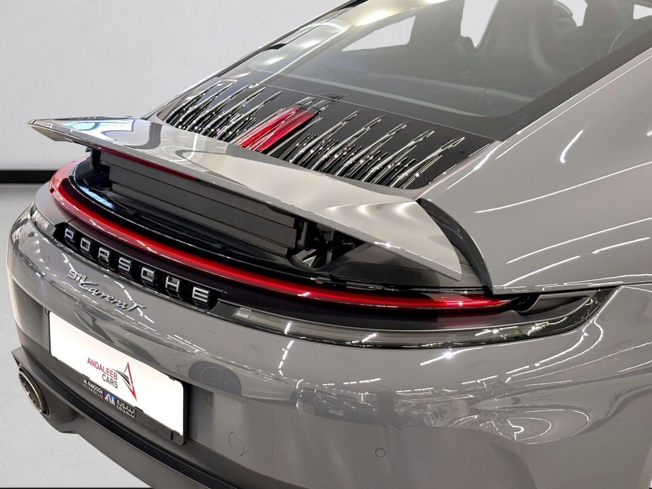 بورش 911 AED 9,580 P.M | 0% DOWN PAYMENT | PORSCHE 911 CARRERA T | 3.0L MANUAL | AGENCY WARRANTY | FULL AGENC