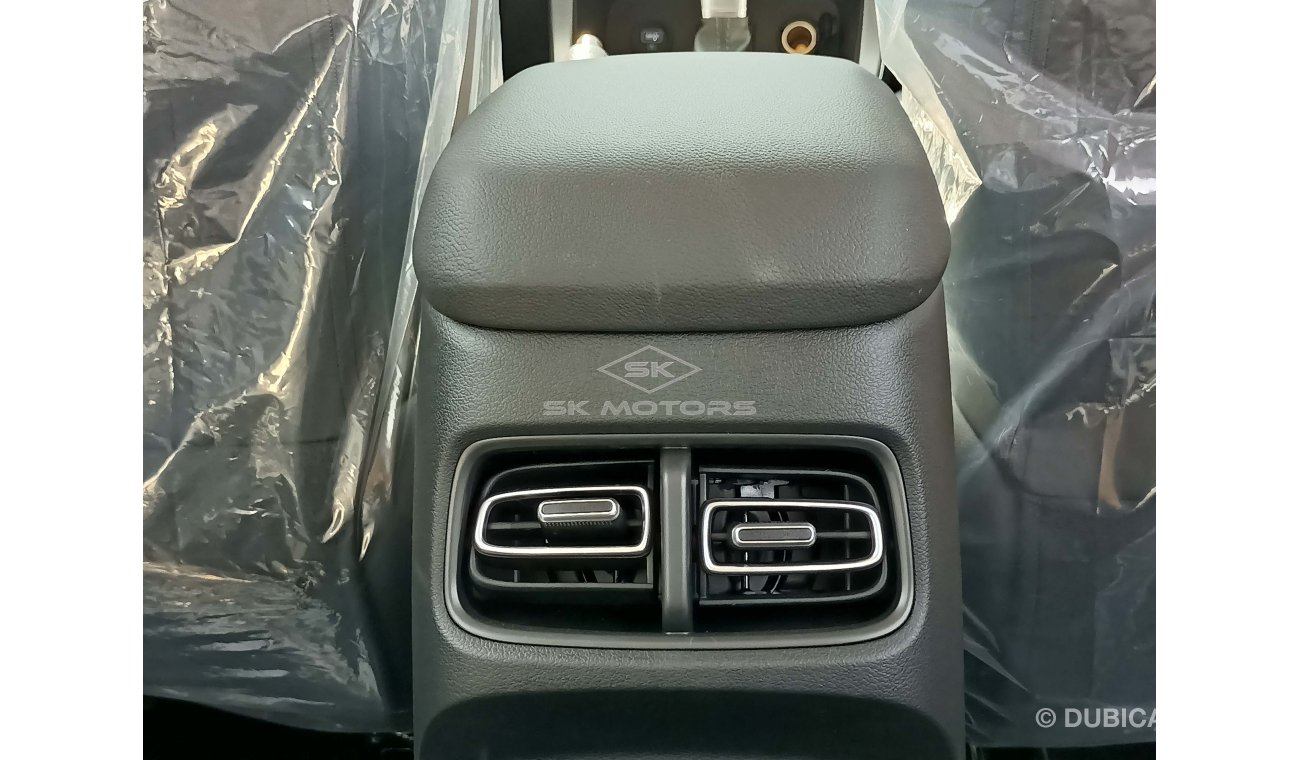 Hyundai Creta 1.5L, 16" Rims, LED Headlights, Front & Rear A/C, Fabric Seats, Rear Towing Hook (CODE # HC02)