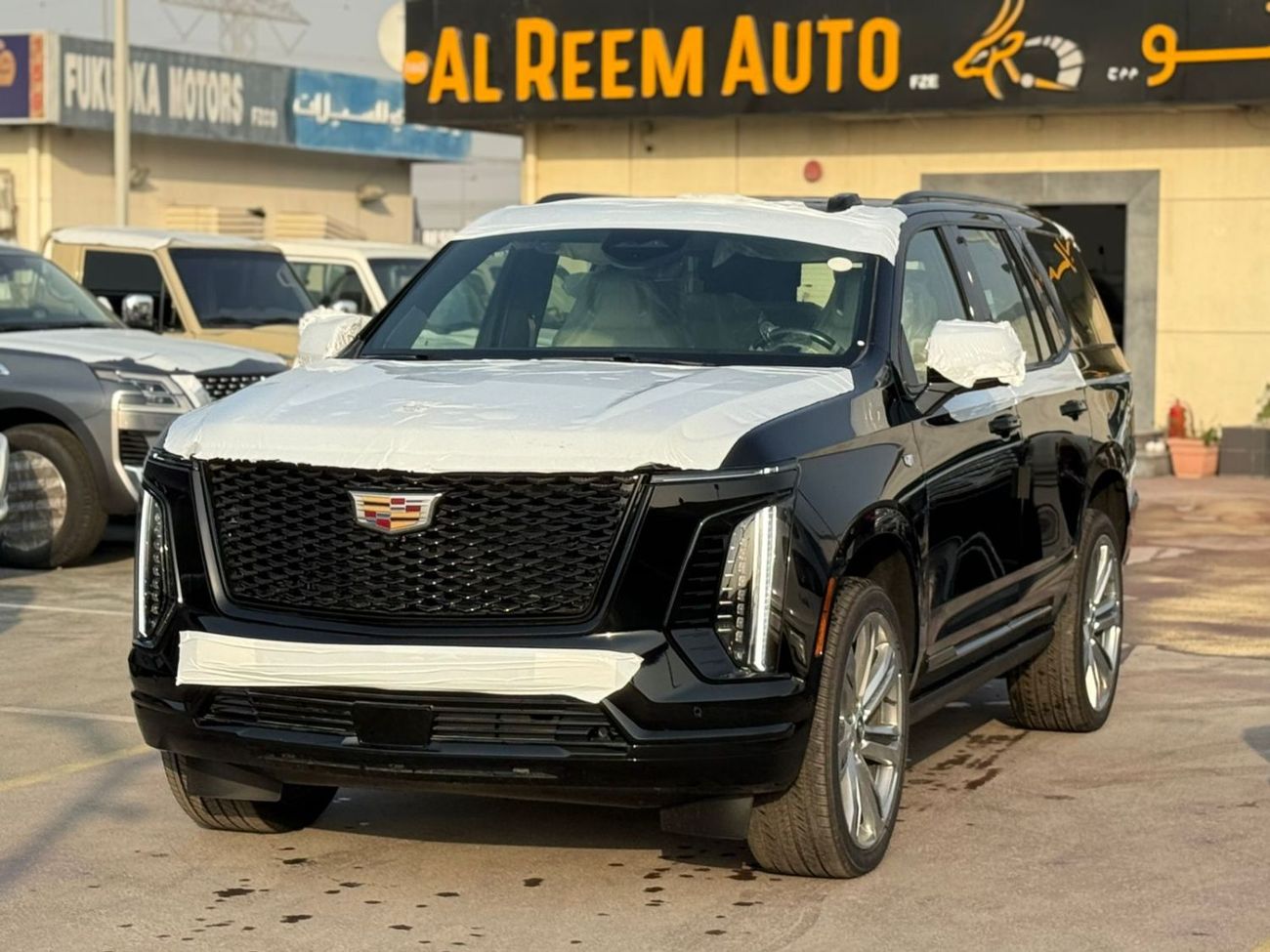 Cadillac Escalade Sport Platinum 6.2L 4WD Cadillac Escalade V8 6.2 L SUV AWD 4 Doors