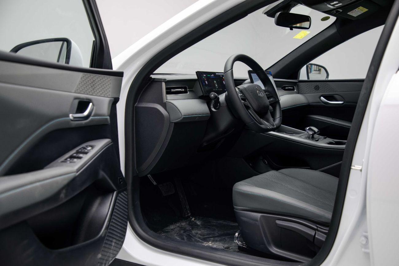 BYD QIN PLUS DM-i ID Leading Version 1.5L - White Inside Grey | Export Only