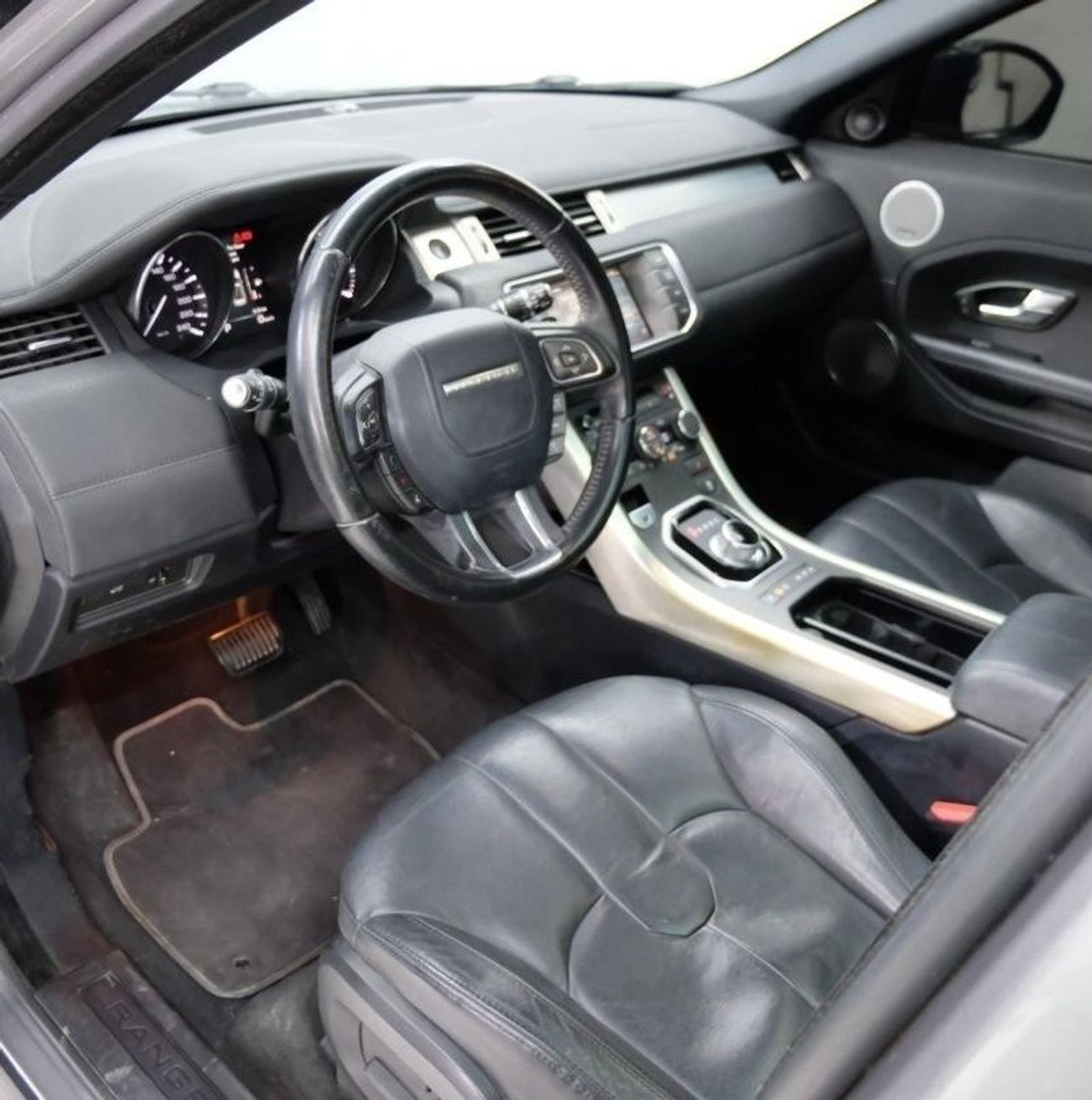 Land Rover Range Rover Evoque Land Rover Range Rover Evoque Dynamic 2015-GCC-AWD-2.0L-Car is in Excellent Condition-Fully Service