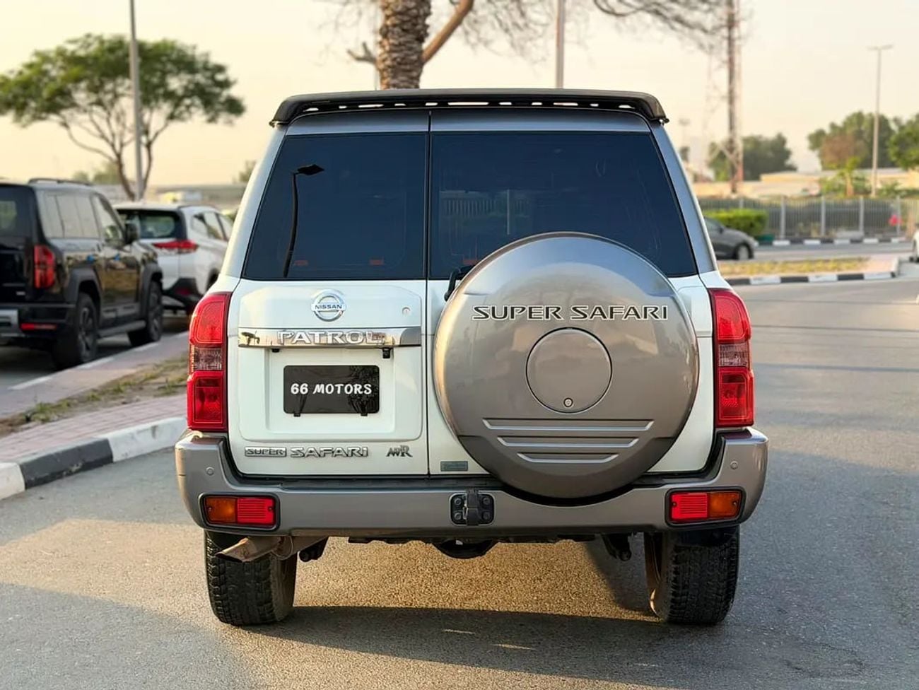 نيسان باترول سوبر سفاري Patrol Super Safari GCC Specs in Excellent Condition