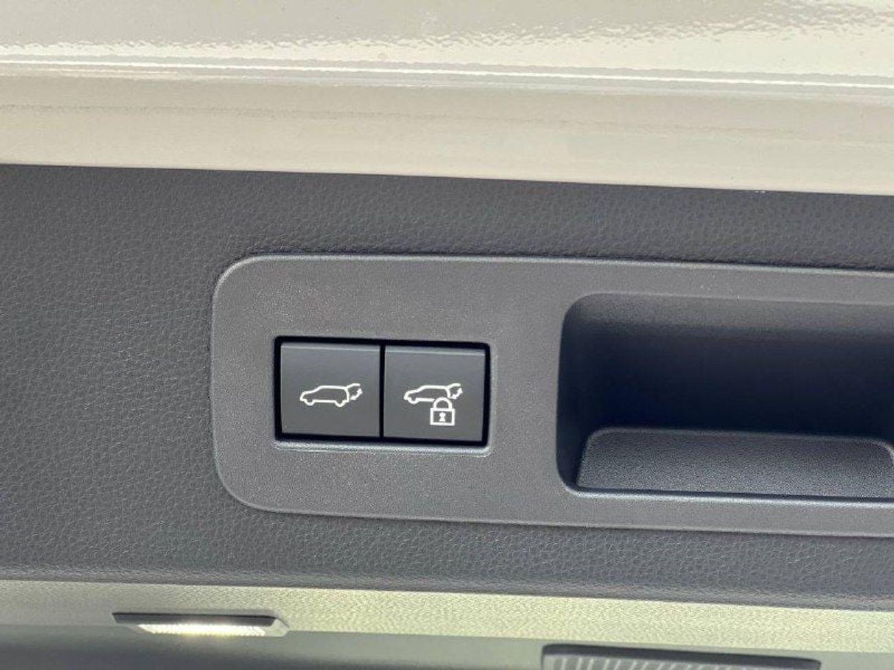 تويوتا لاند كروزر VXR 3.5L PTR A/T // 2025 // FULL OPTION WITH KIT , RADAR & 360 CAMERA , HEAD UP DISPLAY // SPECIAL O