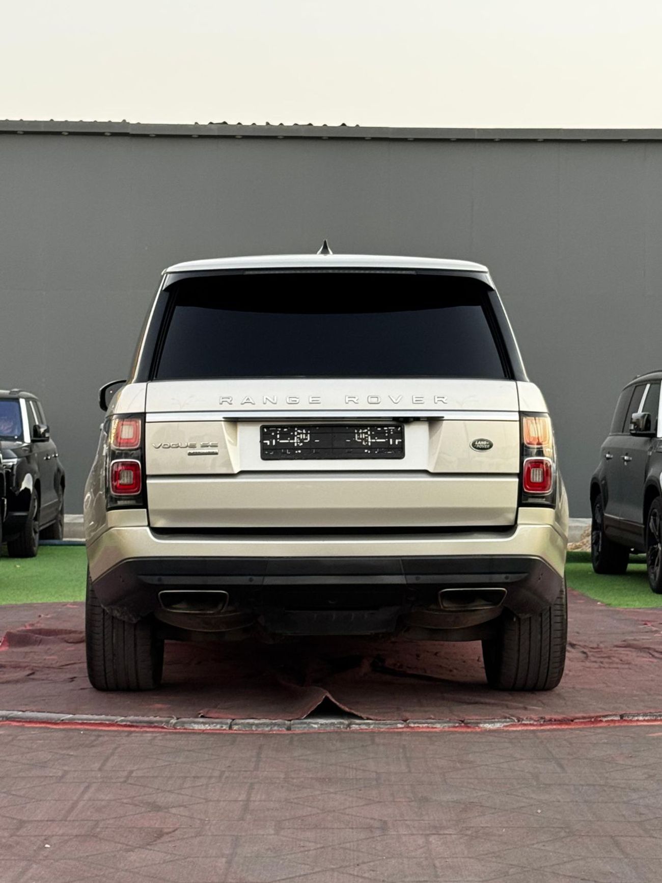 لاند روفر رينج روفر HSE 3.0L (380 HP)