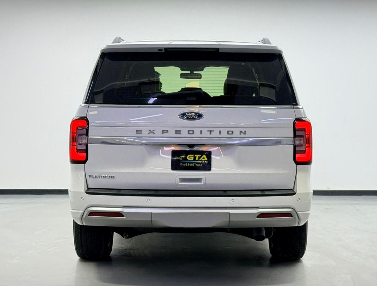 Ford Expedition 2024 Ford Expedition Platinum, 2030 Ford Warranty + Service Pack, Full Ford Service History, GCC