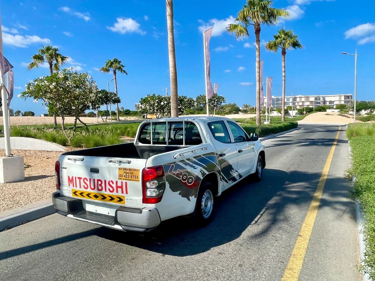 Mitsubishi L200 GL 2.4L (128 HP) Double Cab Utility