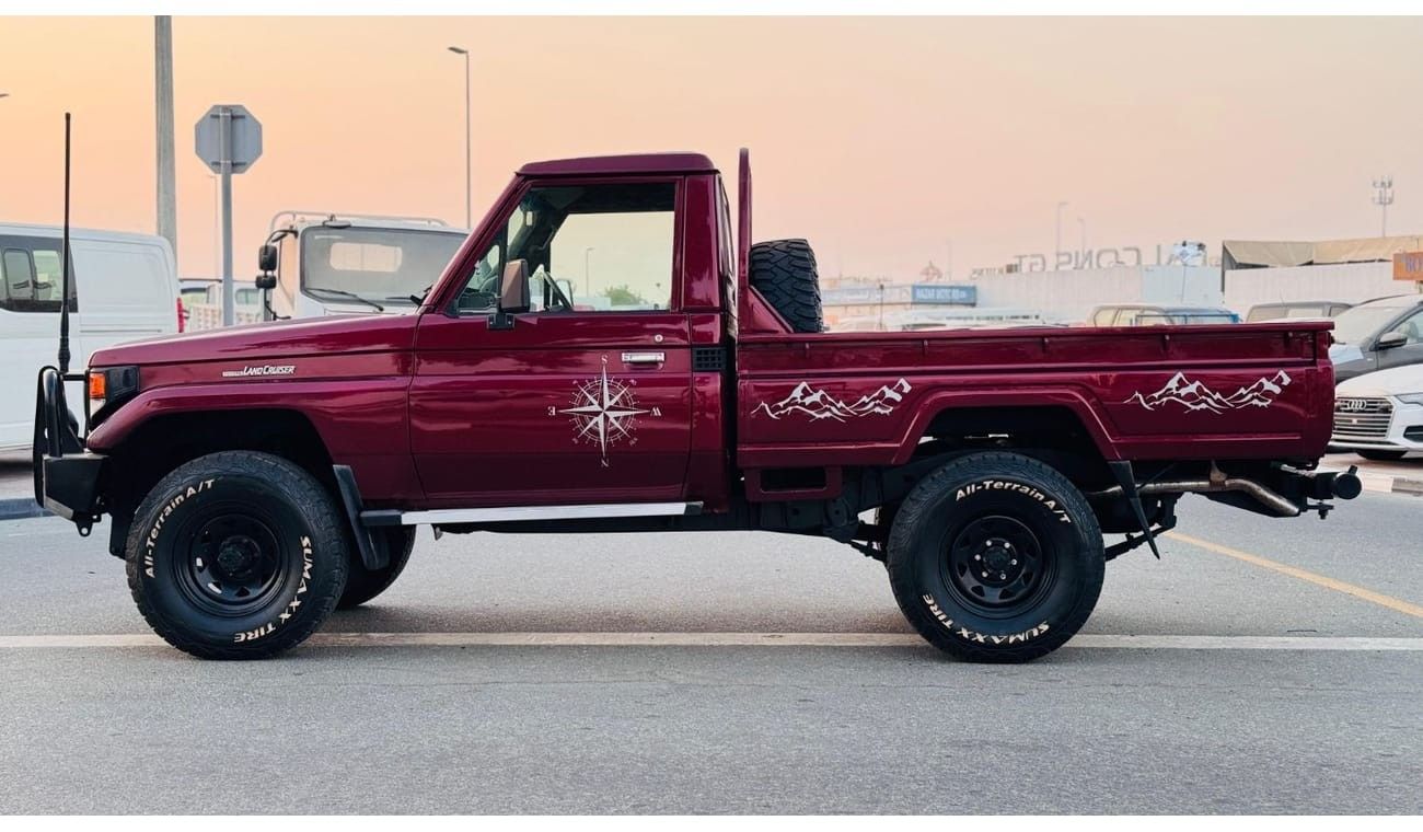 تويوتا لاند كروزر بيك آب SINGLE CABIN | 1991 | 4 X 4 | MANUAL TRANSMISSION | RHD | 4.2L DIESEL | PREMIUM BULL BAR
