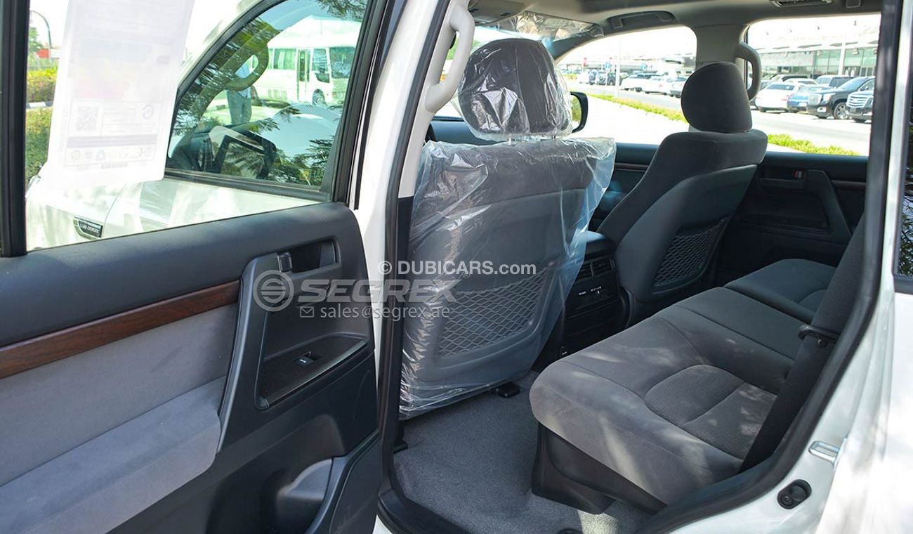 Toyota Land Cruiser LC200 GXR 4.5 V8 DIESEL MODEL 2020 FOR EXPORT