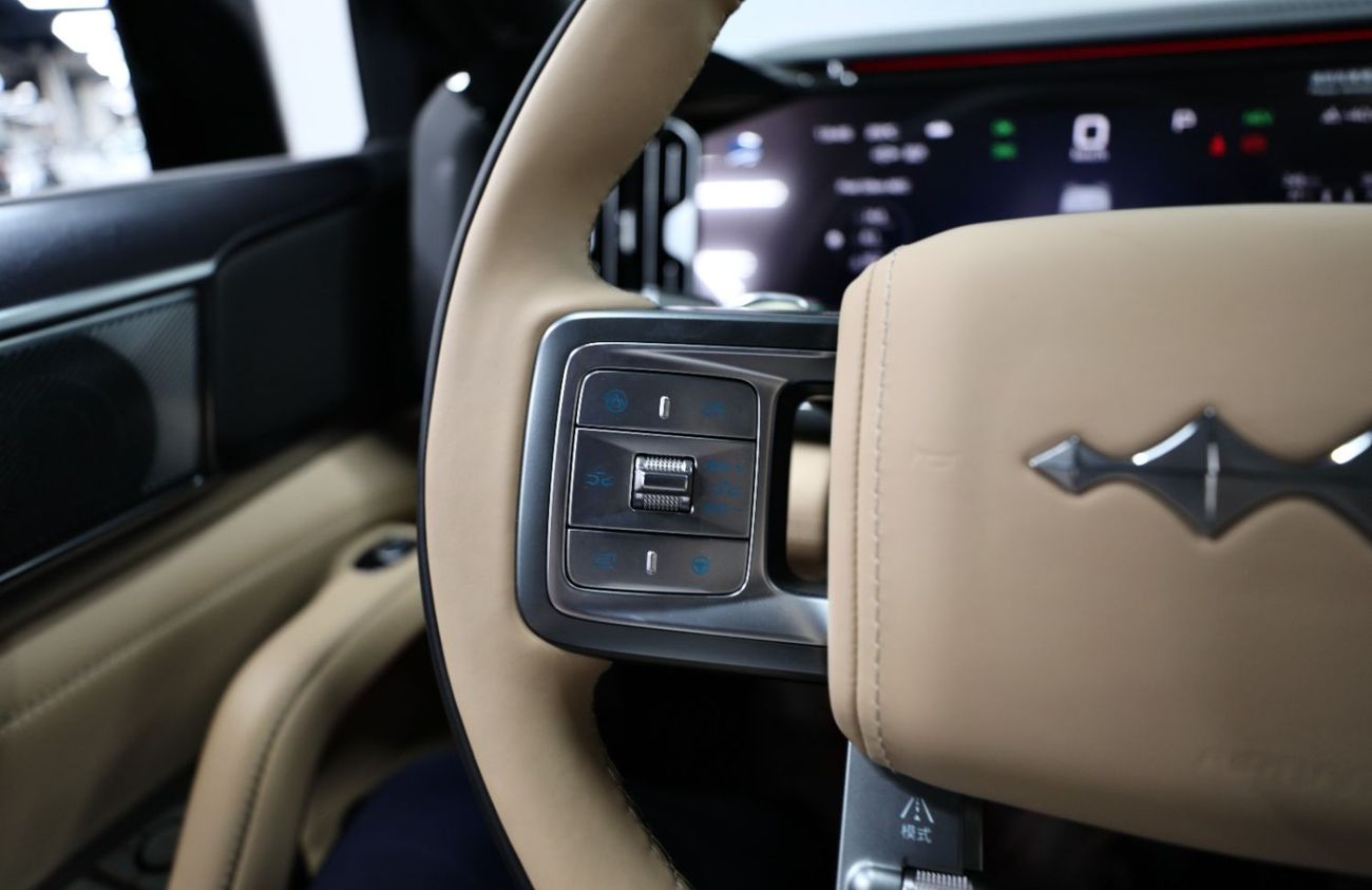 BYD Leopard 8 Smart and Brave Flagship Edition (7 Seats) BYD Leopard 8 | Multiple Colors Available | Brand New | 5