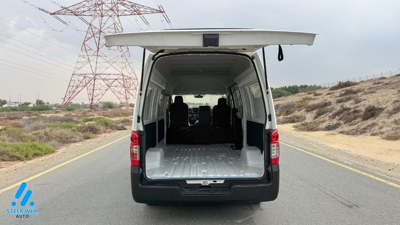 Nissan Urvan HIGH ROOF WIDE BODY 3-Seater Manual (4-Door) NV350 2024 Hi Roof Dry Van 2.5L Petrol Manual GCC Specs