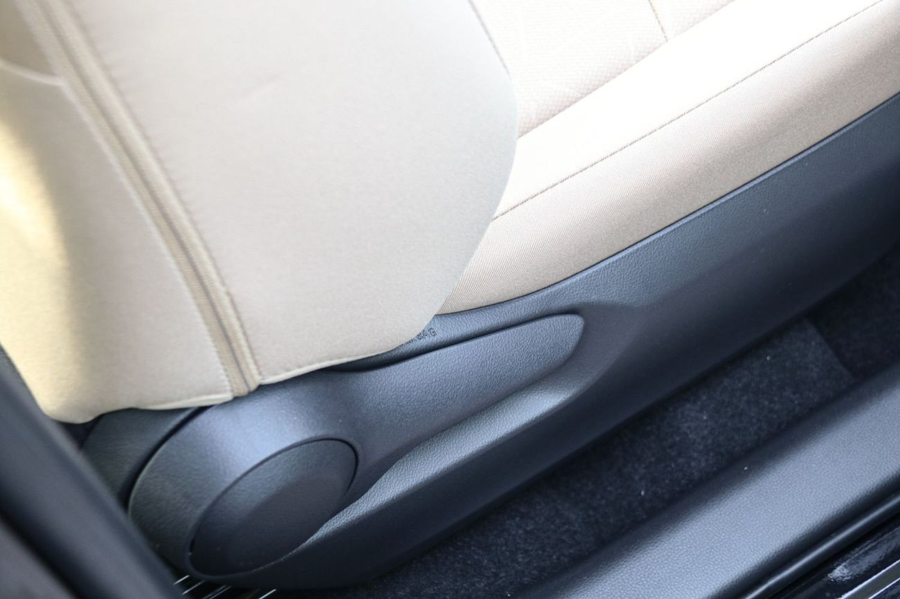 Toyota RAV4 Toyota Rav4 Hybrid 205 | White | Best Export Price