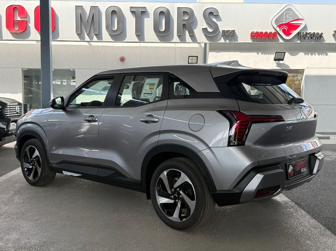 ميتسوبيشي Xforce MITSUBISHI XFORCE 1.5  PREMIUM **EXPORT ONLY**التصدير فقط خارج الخليج***