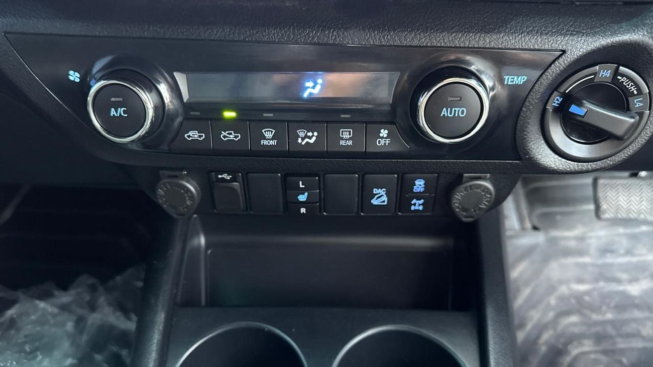 Toyota Hilux ROGUE RIGHT HAND DRIVE DIESEL AUTO