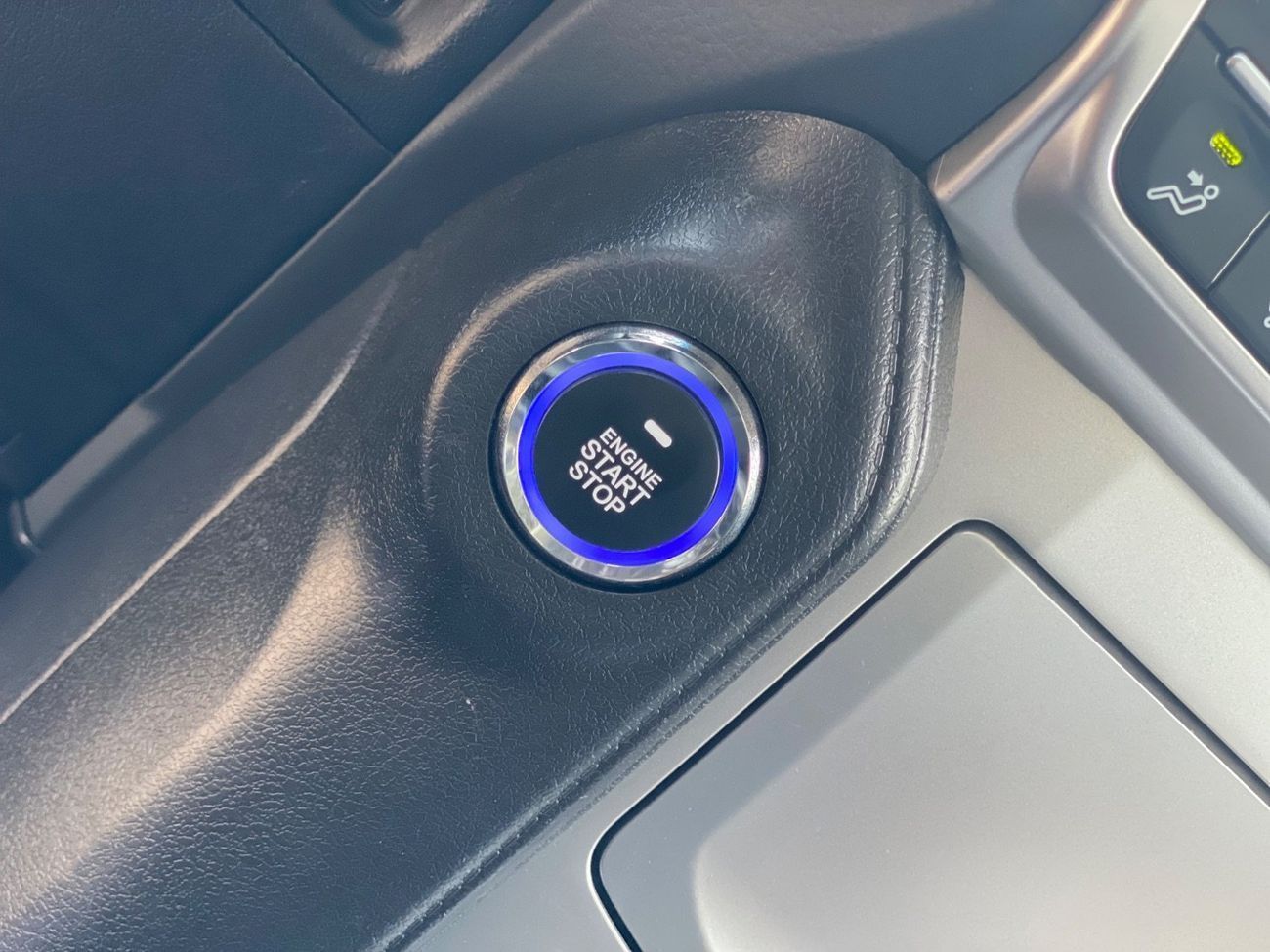 تويوتا برادو TX-L Top 2.7L