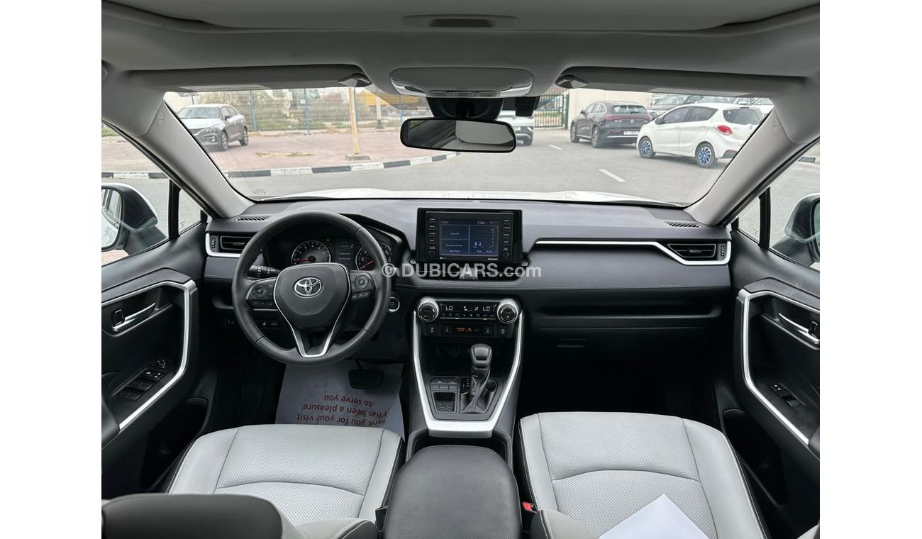 Toyota RAV4 Rav4 2020 xle full option