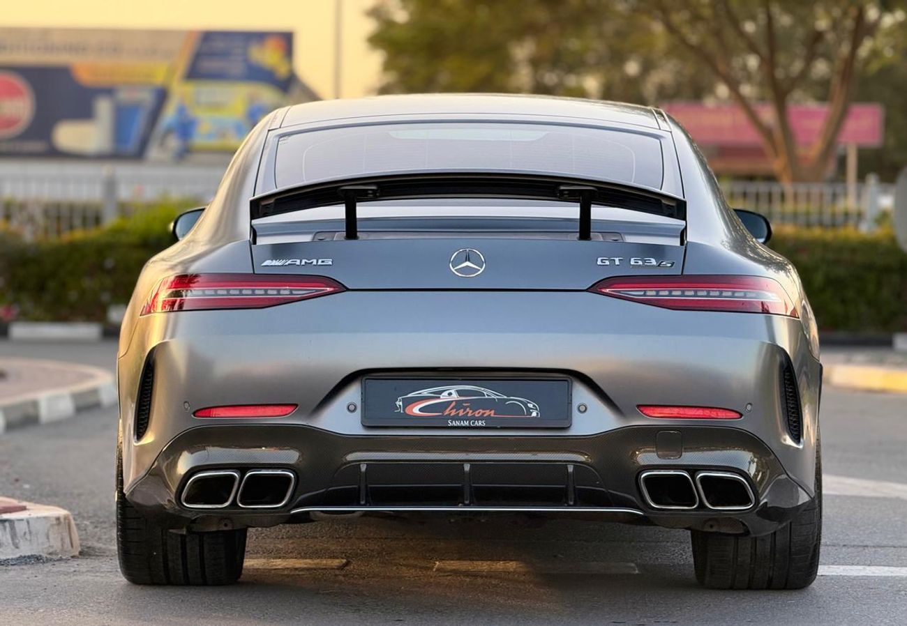 مرسيدس بنز GT 63 S 