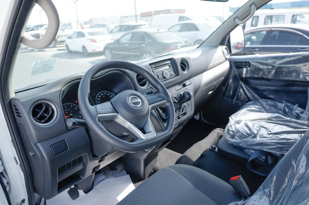 نيسان أورفان NISSAN URVAN 2.5L PETROL 15-SEATER HIGH ROOF WIDE BODY DX MANUAL