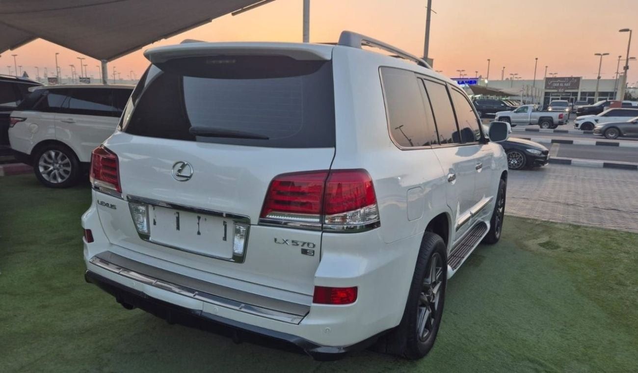 Lexus LX 570 2014 Lexus LX570 Sport Platinum (URJ201), 5dr SUV, 5.7L 8cyl Petrol, Automatic, All Wheel Drive. cle
