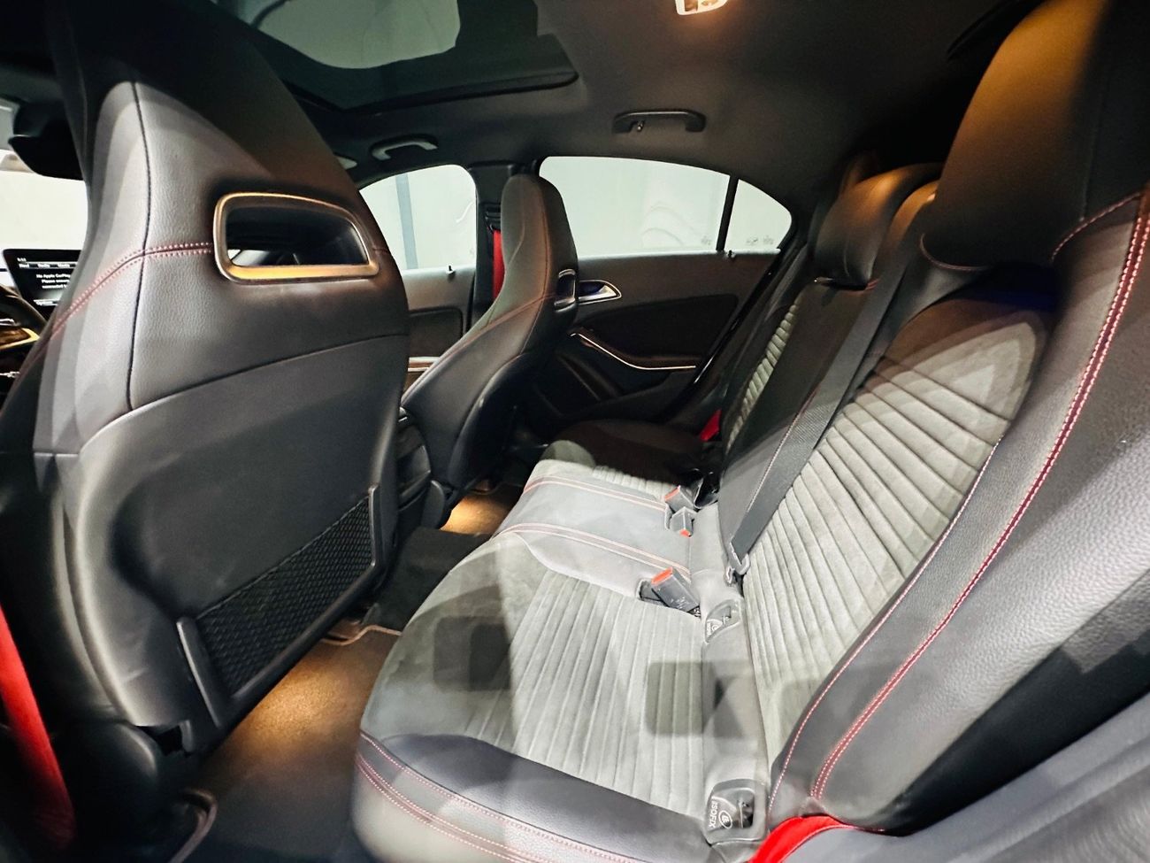 Mercedes-Benz A 250 Full options