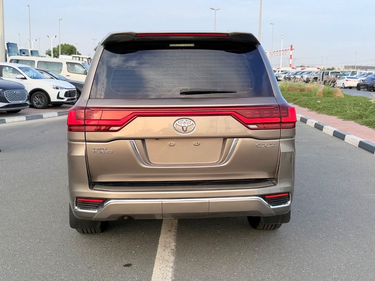 تويوتا لاند كروزر GXR+ 4.0L