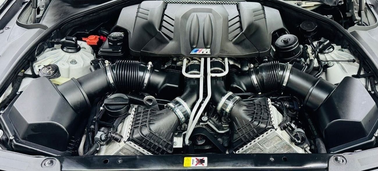 بي أم دبليو M5 Std 4.4L