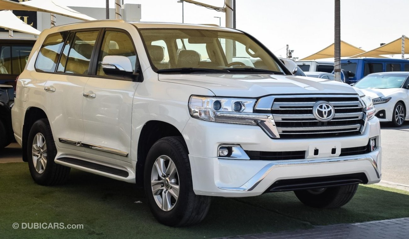 Toyota Land Cruiser GXR V6