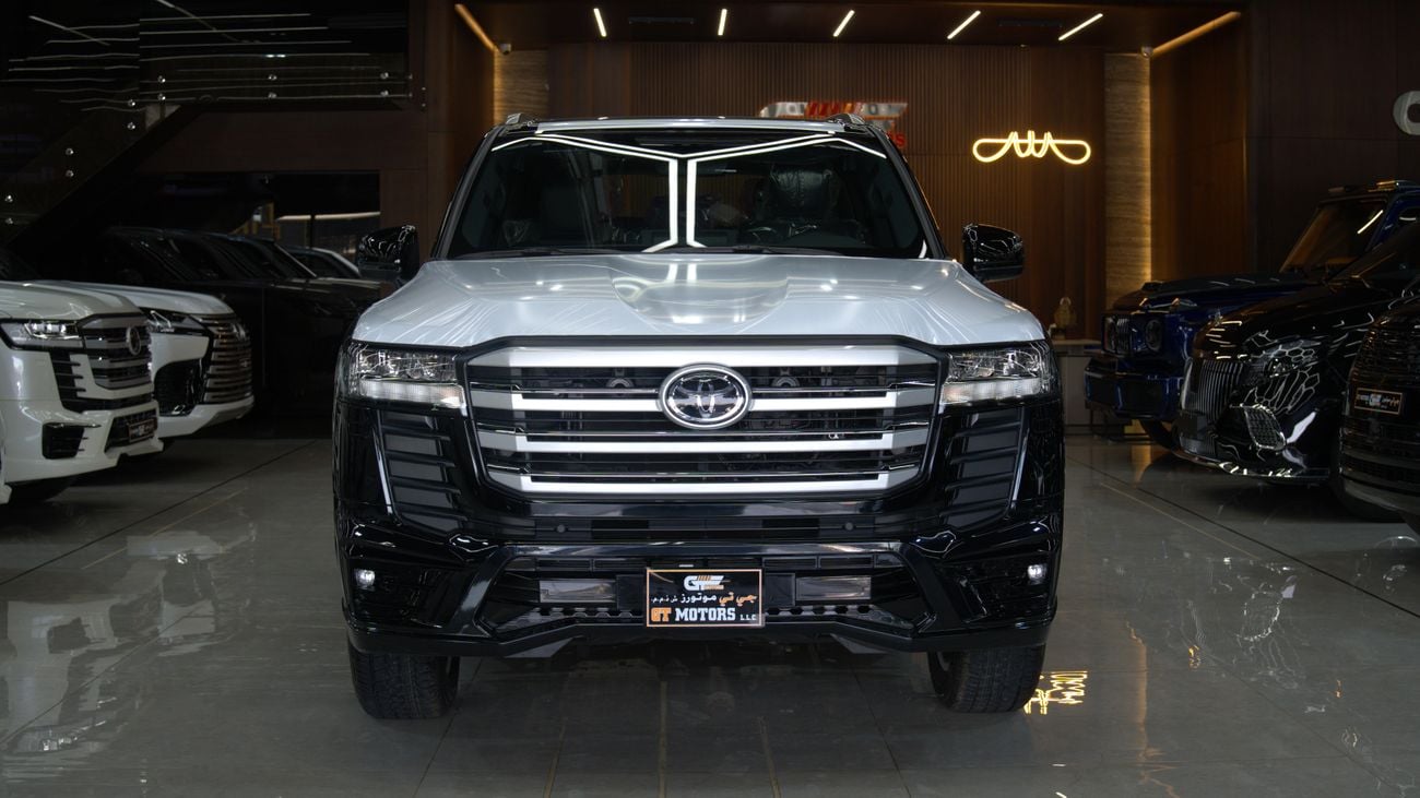 Toyota Land Cruiser GXR 3.5 L V6