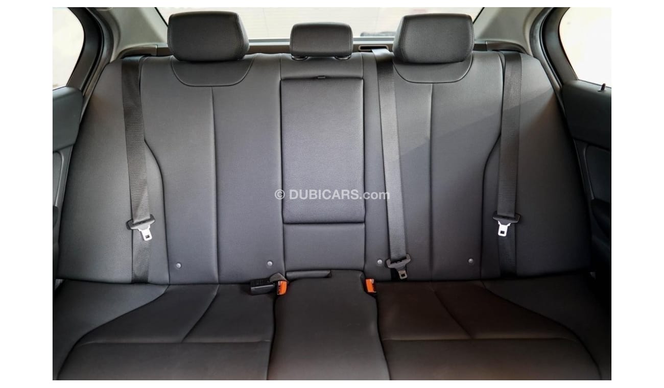 بي أم دبليو 320 Std